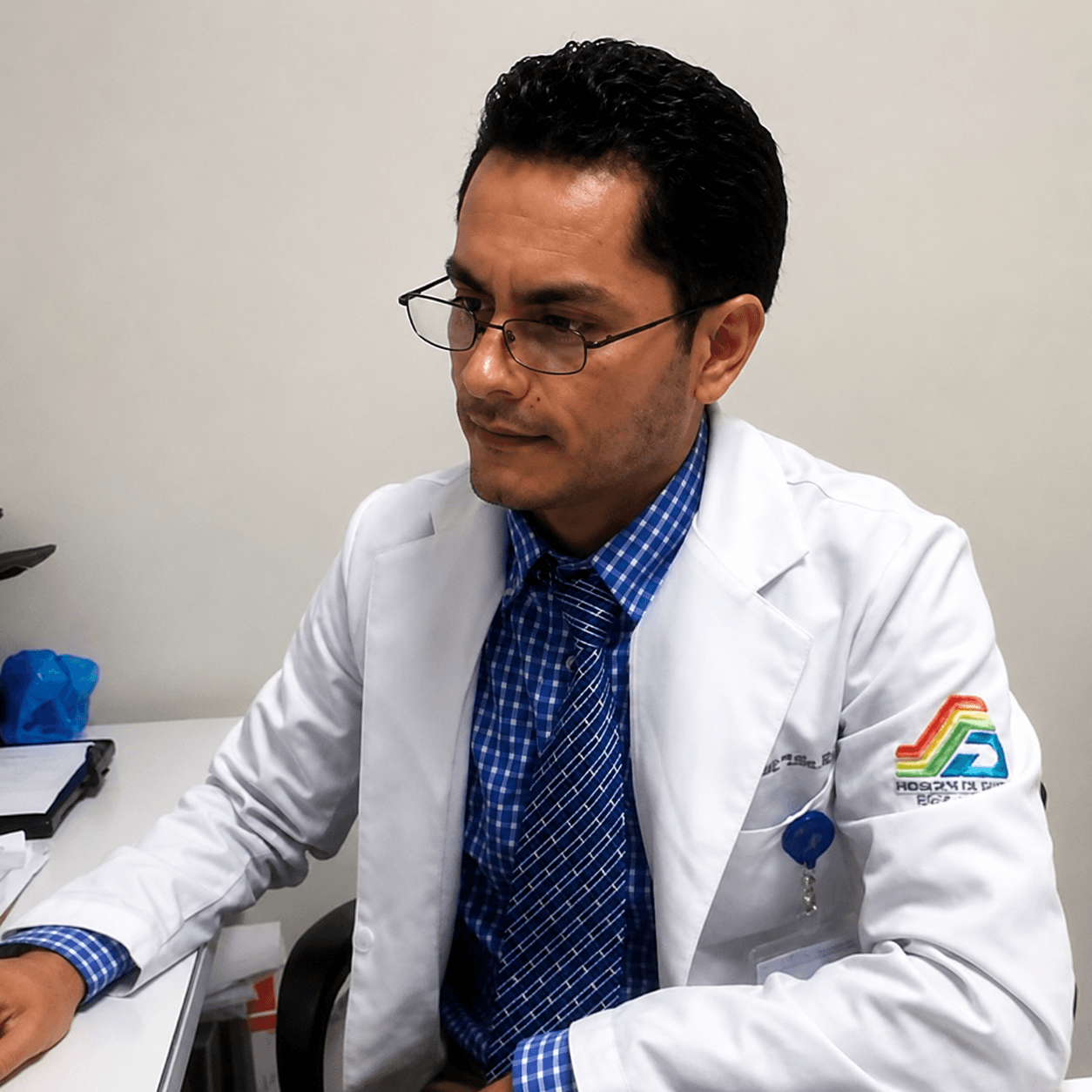 Dr. Paul Axel Téllez Reyes